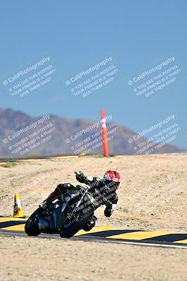 media/Mar-25-2024-Moto Forza (Mon) [[8d4319bd68]]/4-Novice Group/Session 4 (Turn 12)/